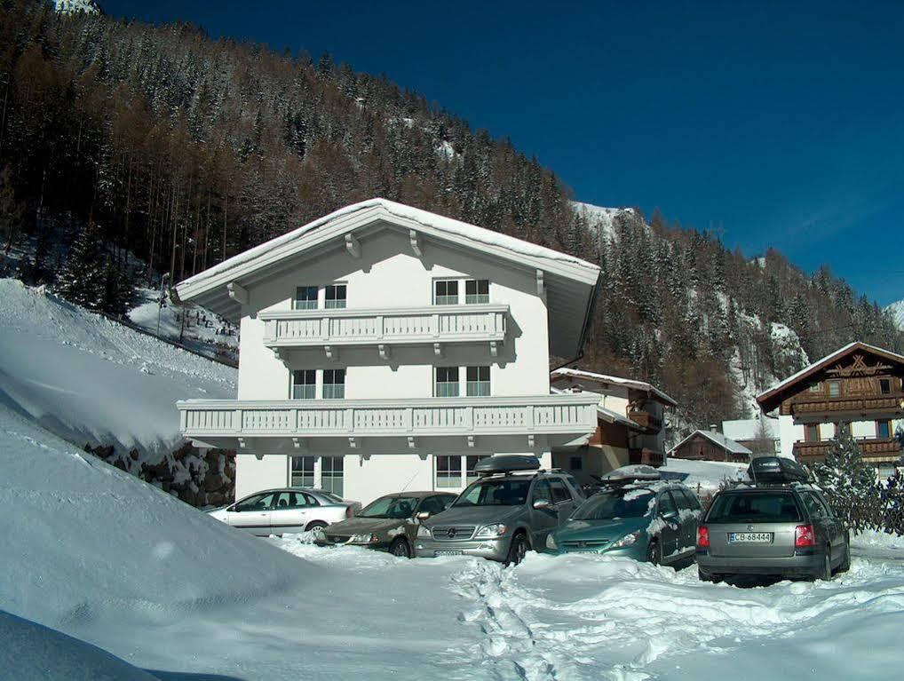 Appartement Skorpion Сьолден Екстериор снимка